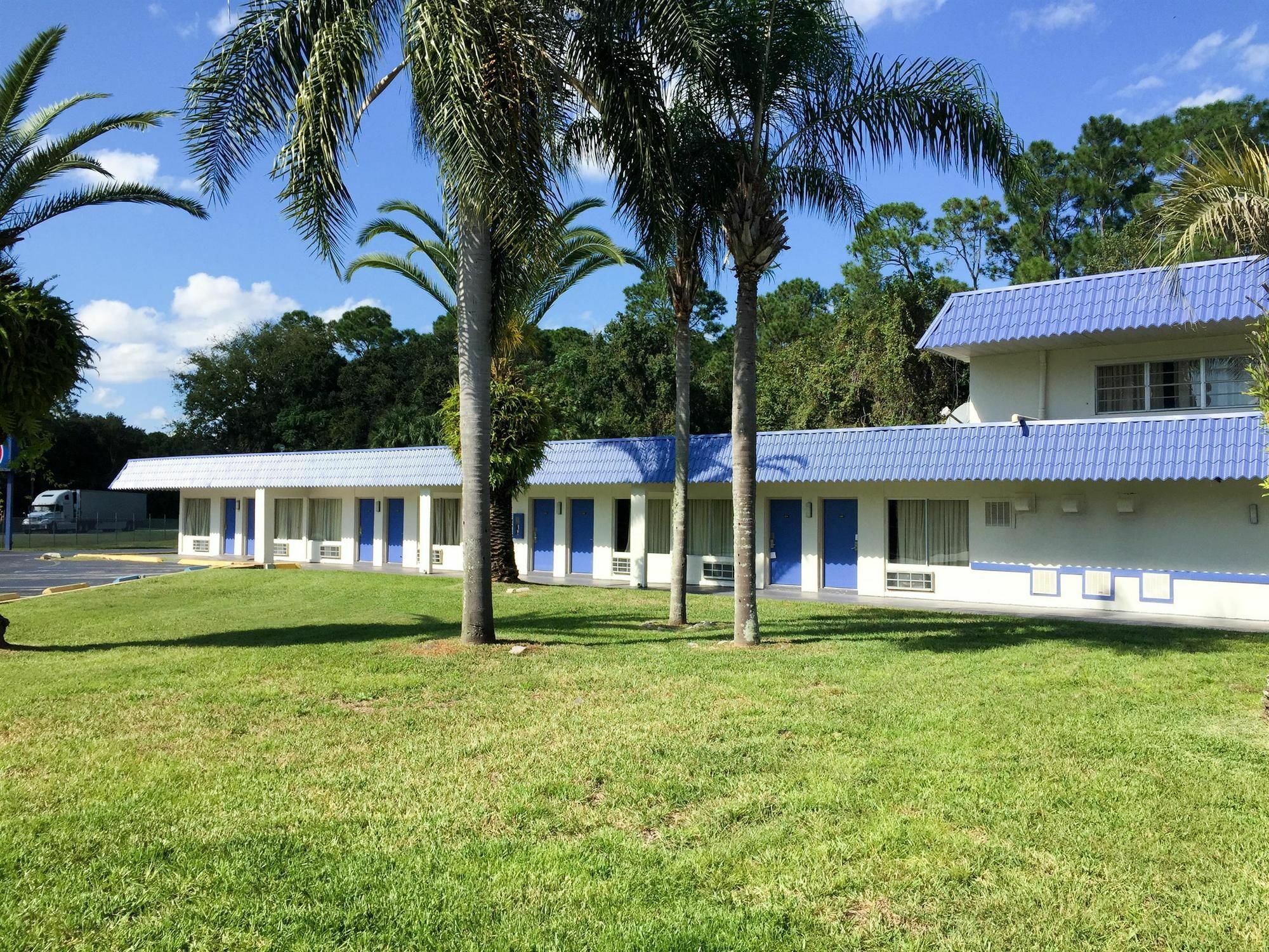 Motel 6-Daytona Beach, Fl - Speedway Extérieur photo